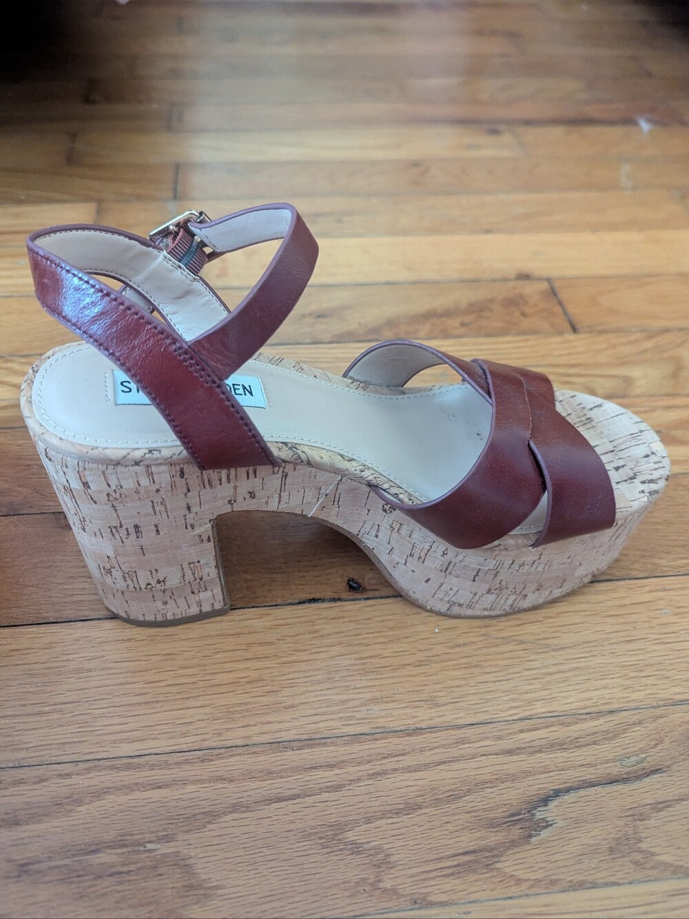 Steve Madden Brava Platform Sandals